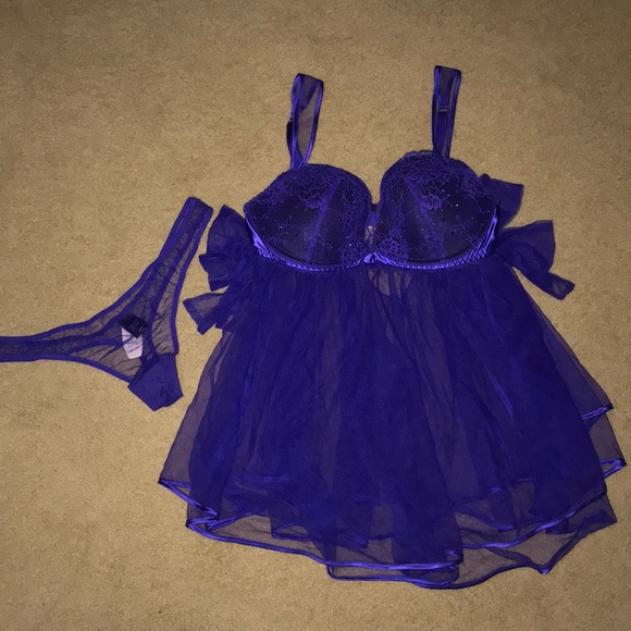 Lingerie set - Picture 1 of 7